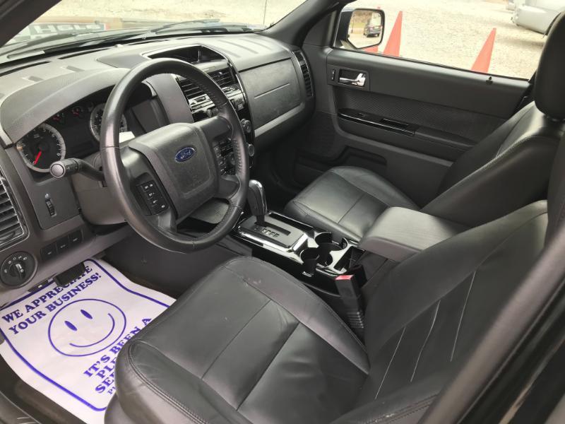 Ford Escape Limited FWD 2010