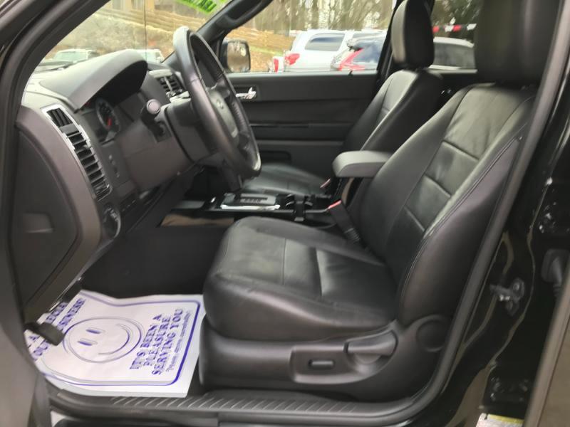 Ford Escape Limited FWD 2010