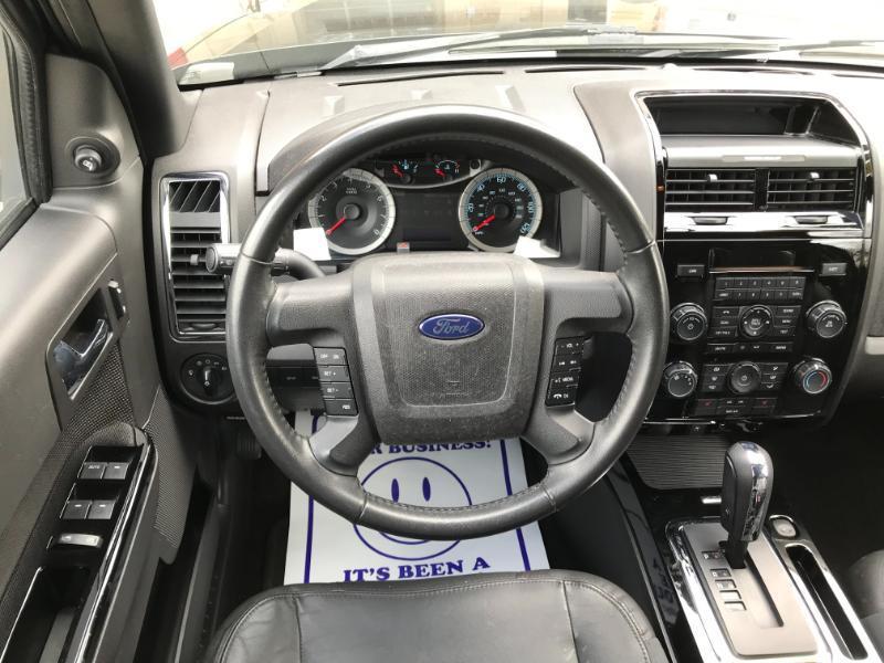 Ford Escape Limited FWD 2010