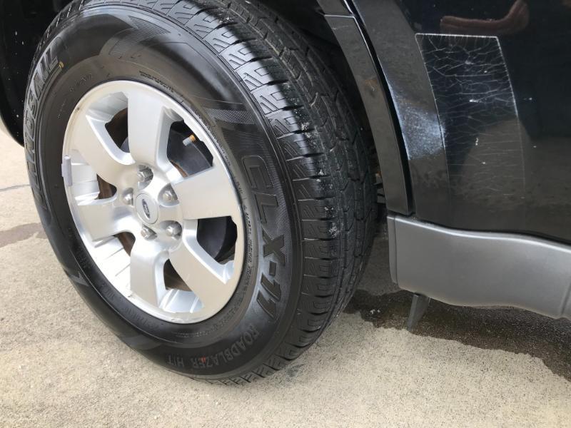 Ford Escape Limited FWD 2010