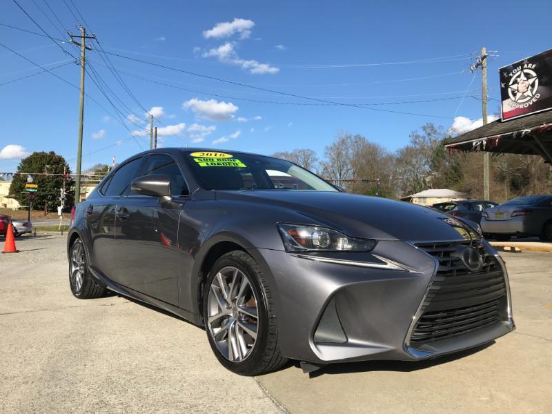 Lexus IS 300 RWD 2018