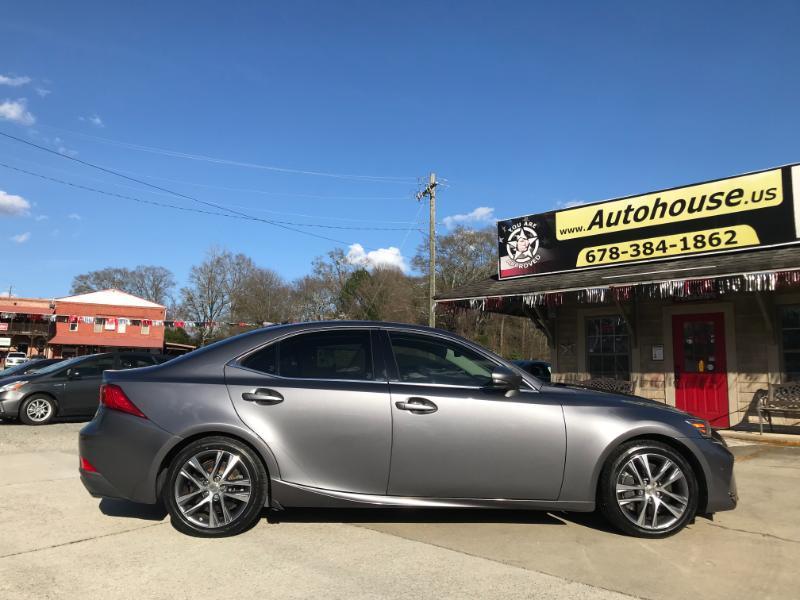 Lexus IS 300 RWD 2018
