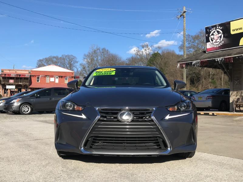 Lexus IS 300 RWD 2018