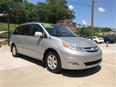 2009 Toyota Sienna 
