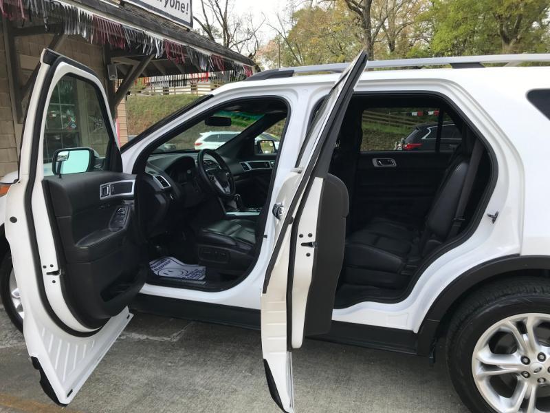 Ford Explorer Limited 4WD 2015