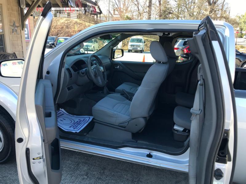 Nissan Frontier S King Cab 2WD 2012