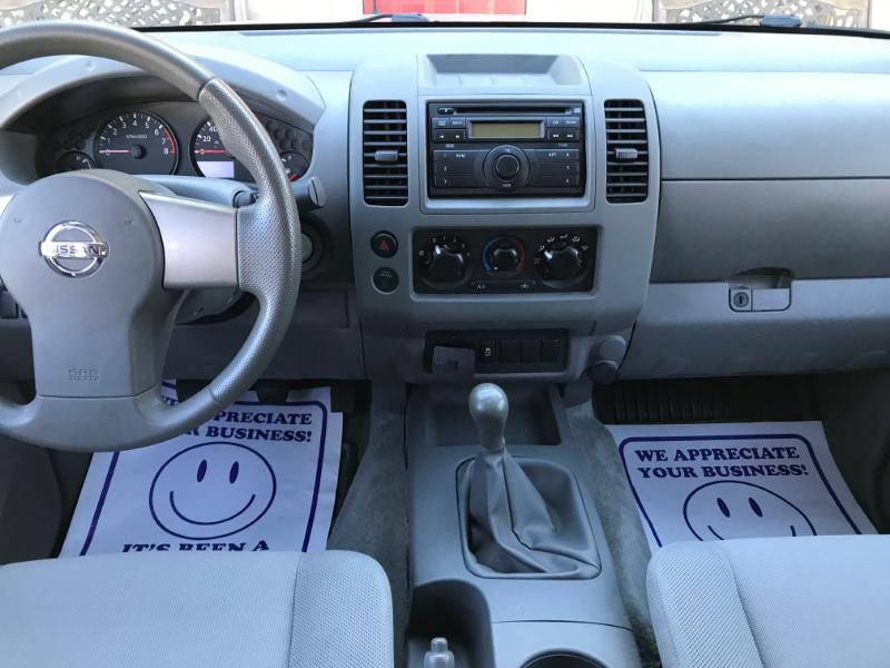 Nissan Frontier S King Cab 2WD 2012