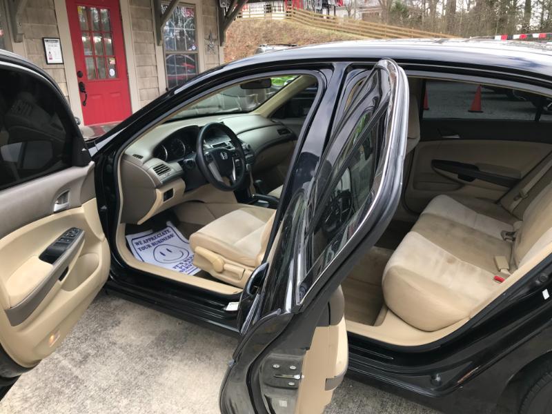 Honda Accord LX sedan 2009