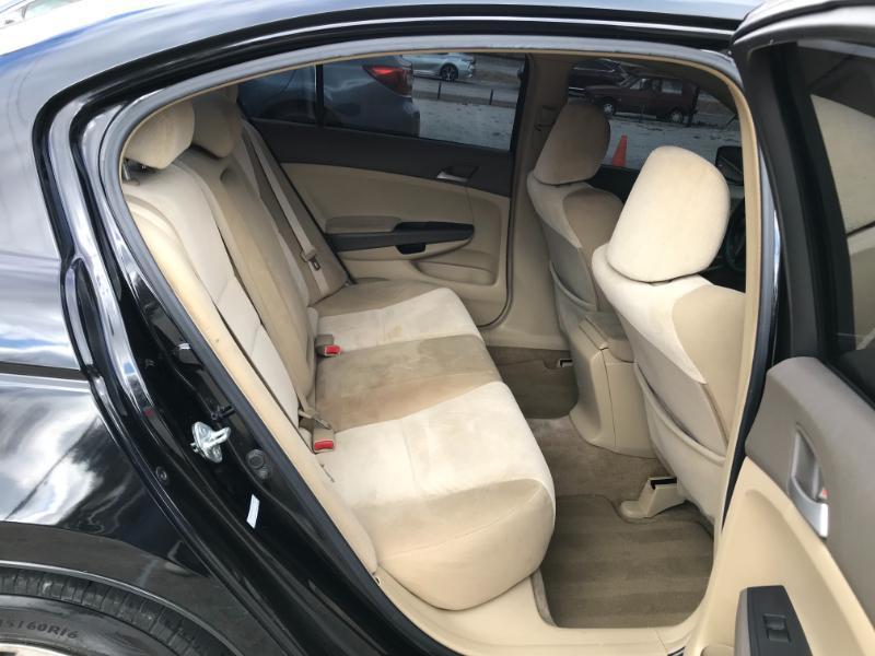 Honda Accord LX sedan 2009