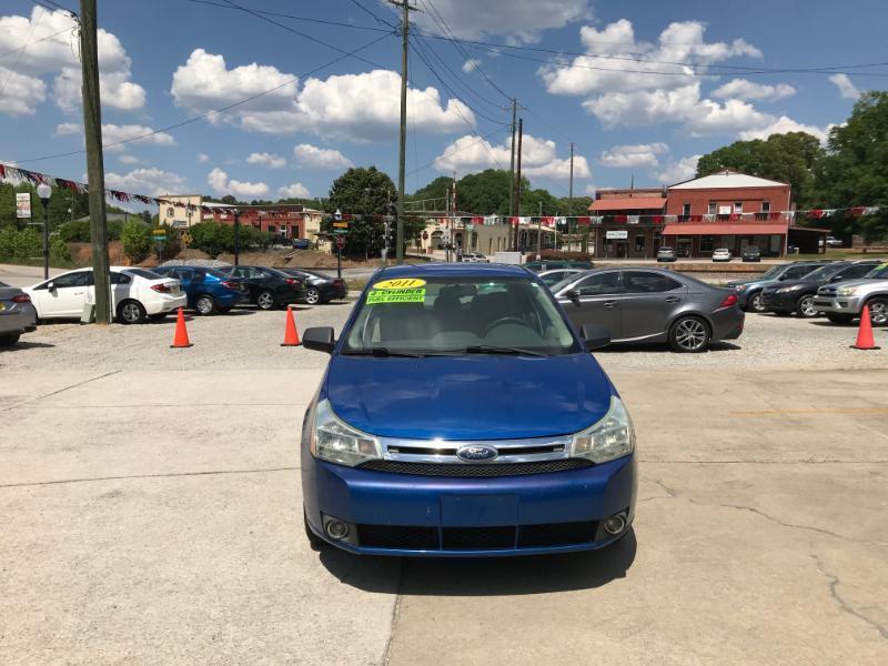 Ford Focus SE Sedan 2011