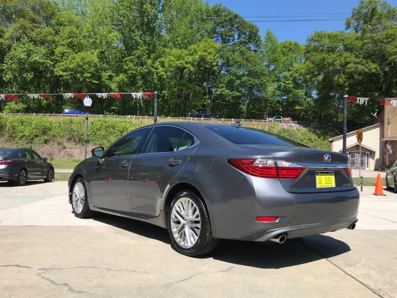 Lexus ES 350 Sedan 2013