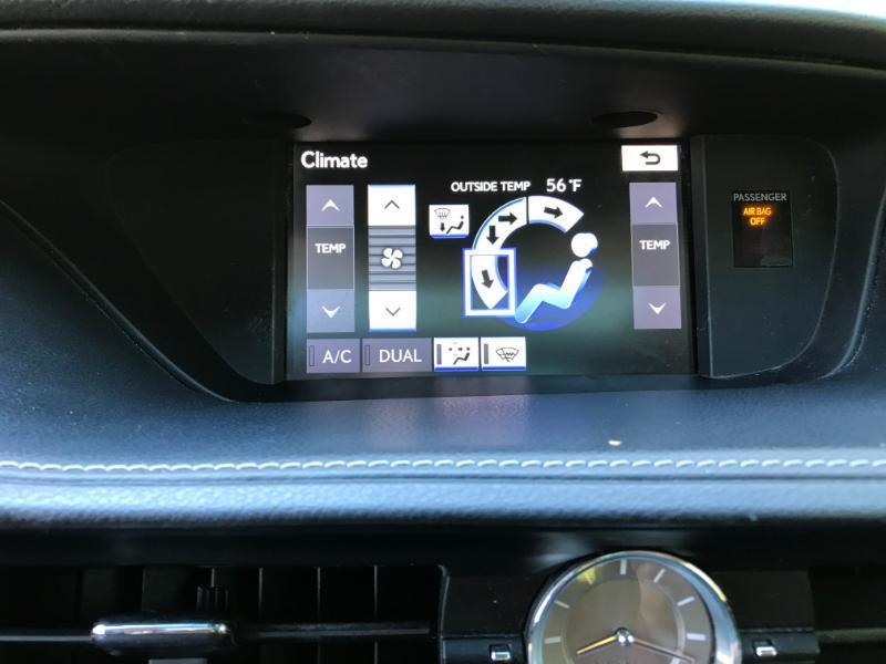 Lexus ES 350 Sedan 2013