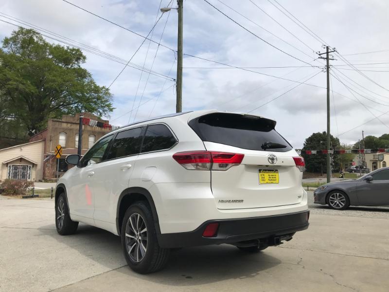Toyota Highlander XLE 2017