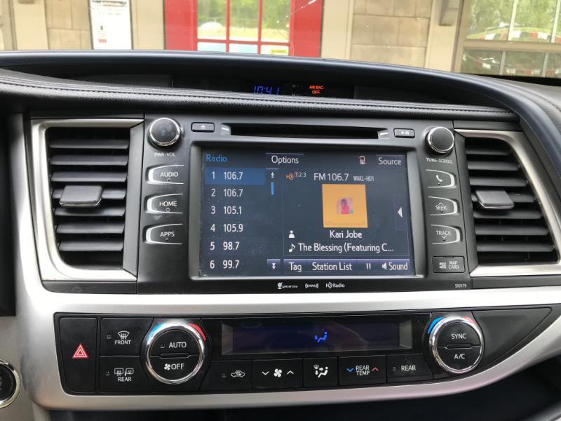 Toyota Highlander XLE 2017