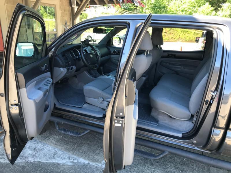 Toyota Tacoma PreRunner Double Cab Long Bed V6 2WD 2011