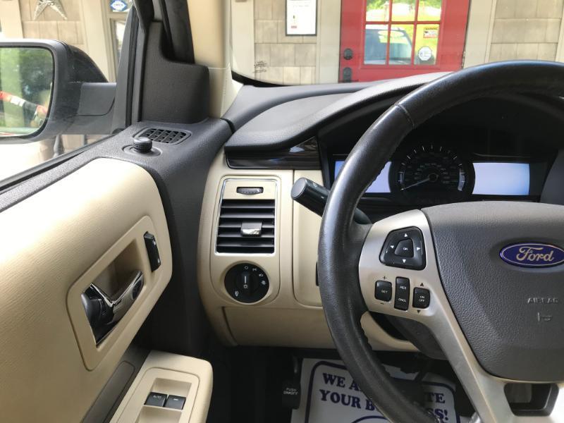 Ford Flex SEL FWD 2014
