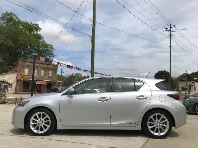Lexus CT 200h Hybrid 2013