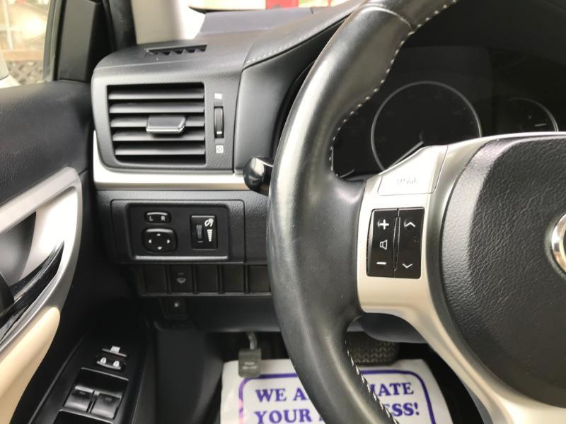 Lexus CT 200h Hybrid 2013