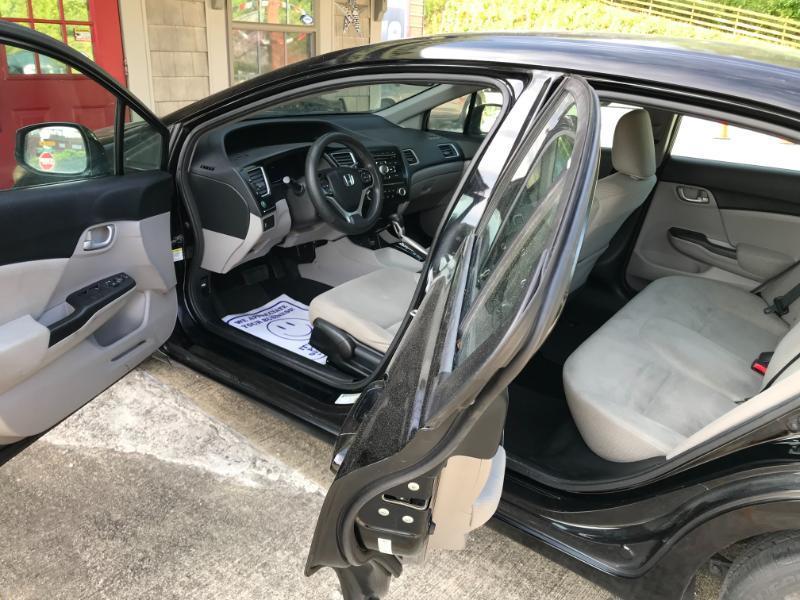Honda Civic LX sedan 2013