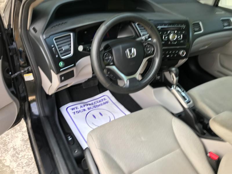 Honda Civic LX sedan 2013