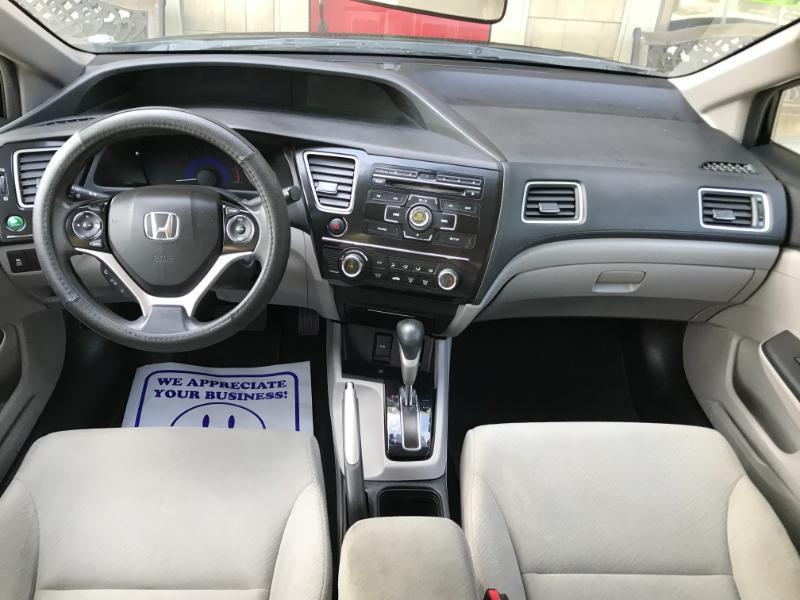 Honda Civic LX sedan 2013