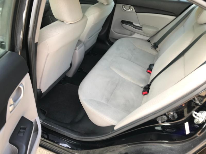 Honda Civic LX sedan 2013