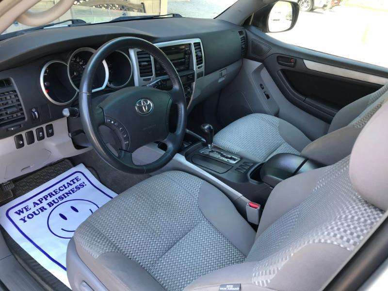 Toyota 4Runner SR5 2WD V6 2008