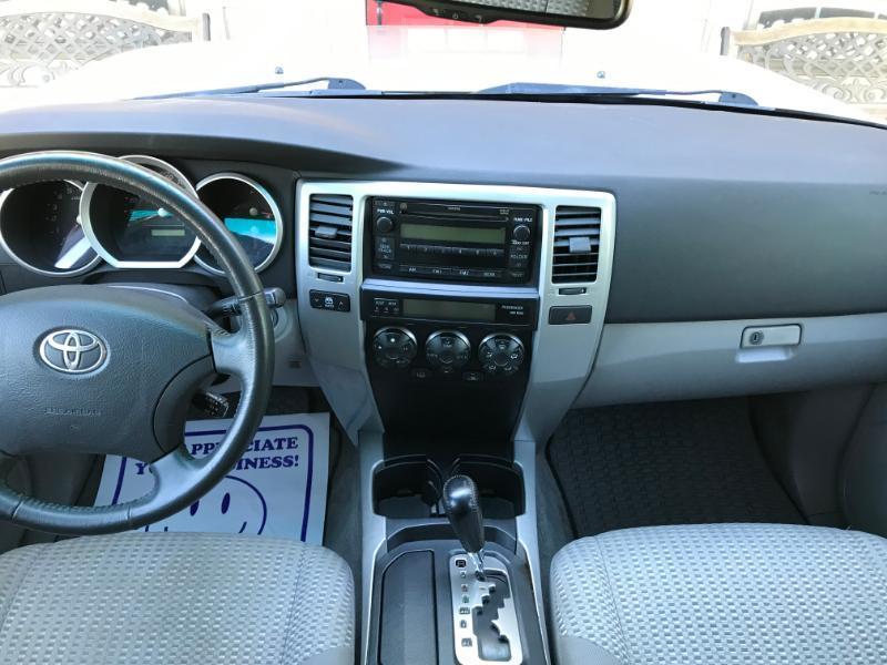 Toyota 4Runner SR5 2WD V6 2008