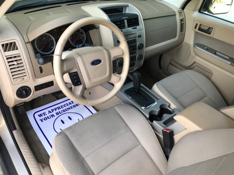 Ford Escape XLT 2011