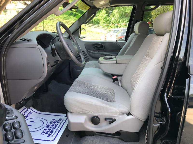 Ford F-150 SuperCrew 2WD 2003