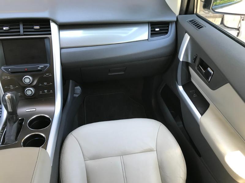 Ford Edge SEL FWD 2012