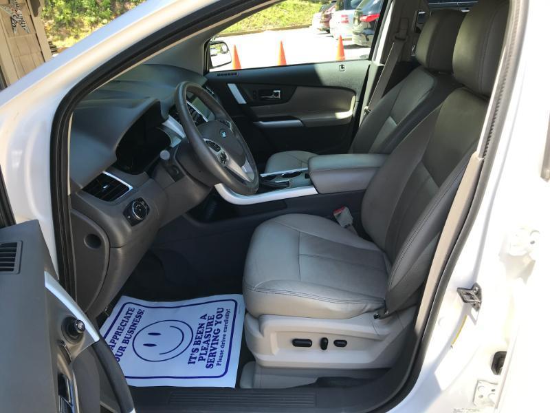 Ford Edge SEL FWD 2012