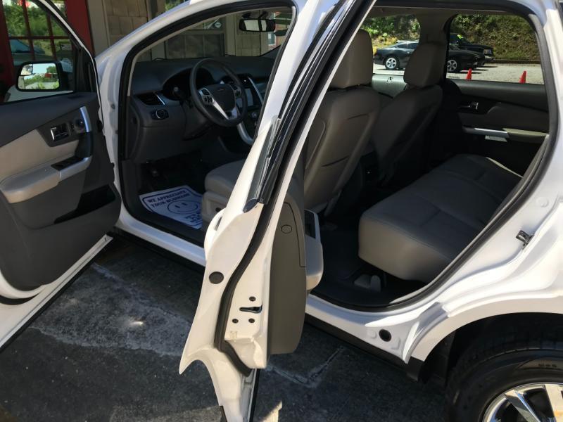 Ford Edge SEL FWD 2012