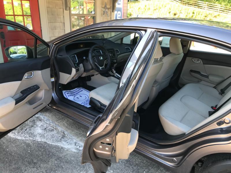 Honda Civic LX sedan 2014