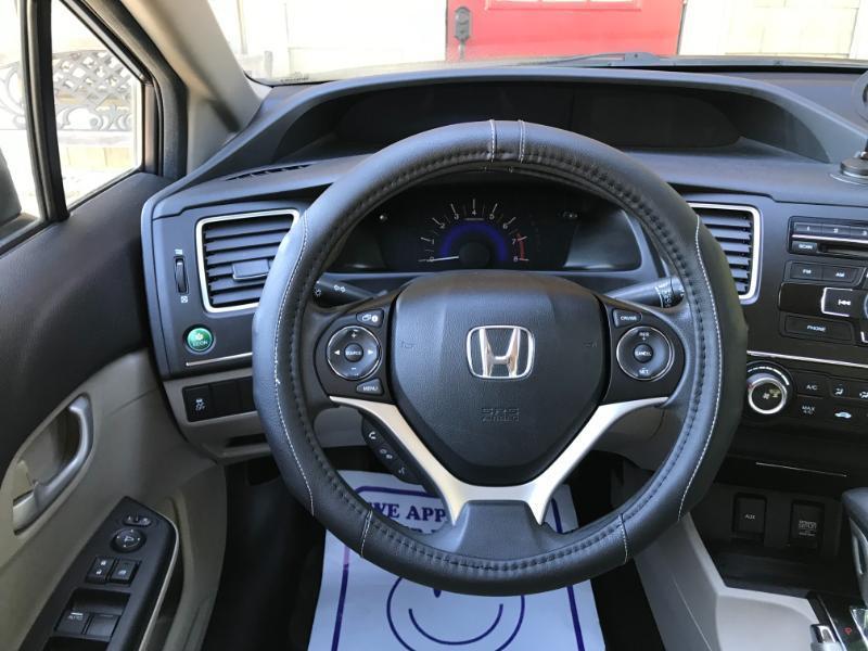 Honda Civic LX sedan 2014