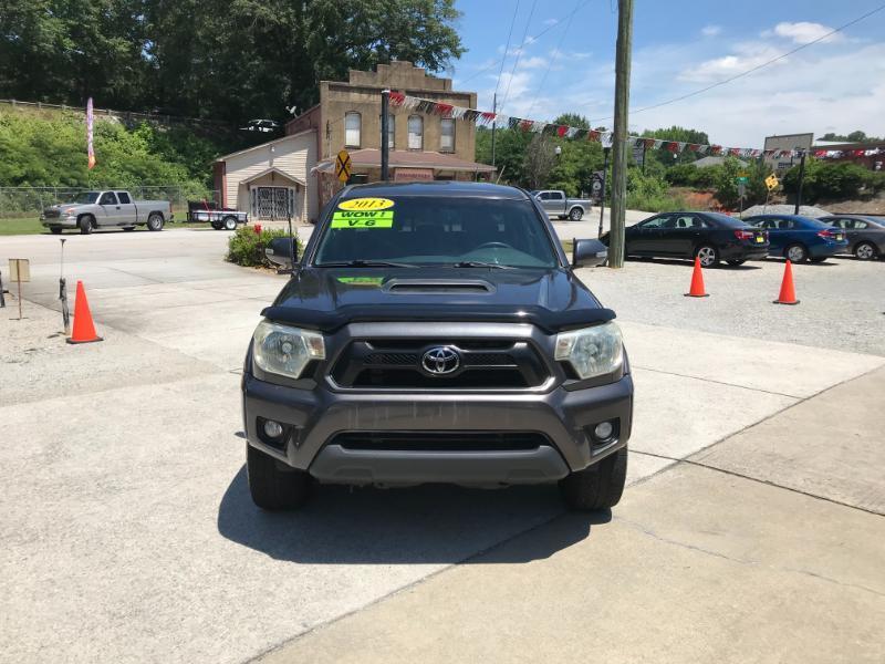 Toyota Tacoma  2013