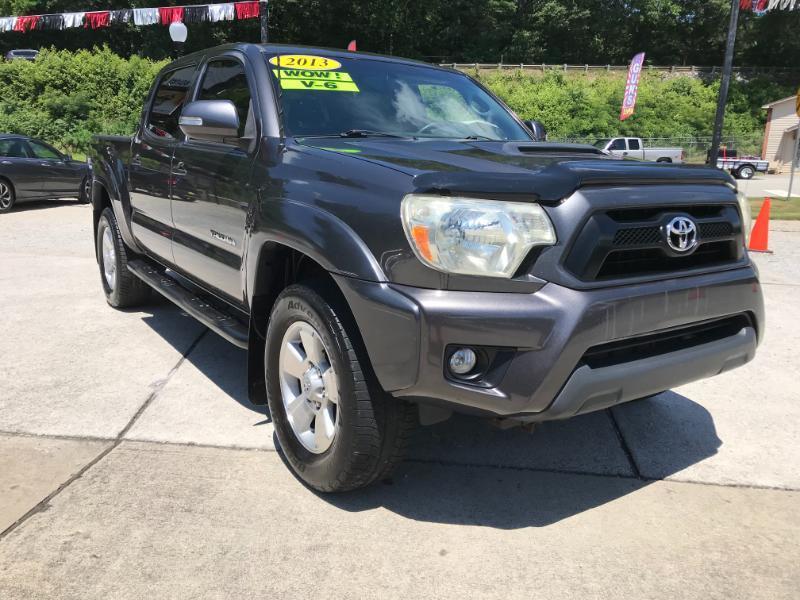 Toyota Tacoma  2013