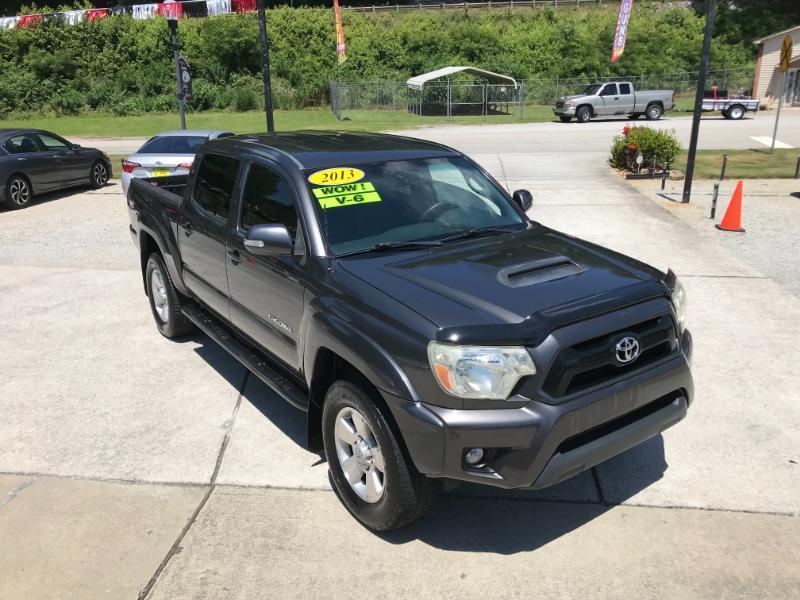 Toyota Tacoma  2013