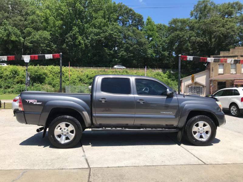 Toyota Tacoma  2013