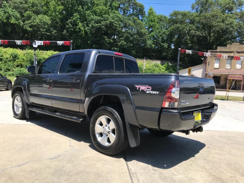 Toyota Tacoma  2013