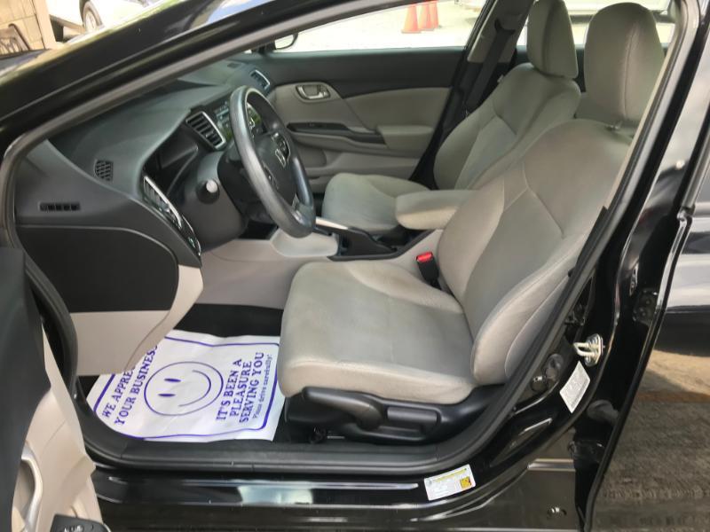 Honda Civic LX sedan 2013