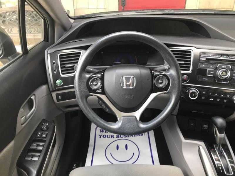 Honda Civic LX sedan 2013