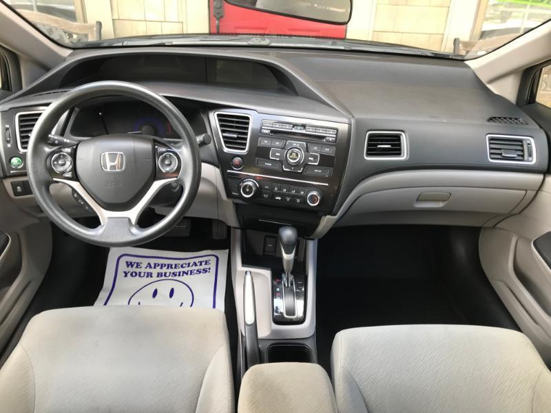 Honda Civic LX sedan 2013