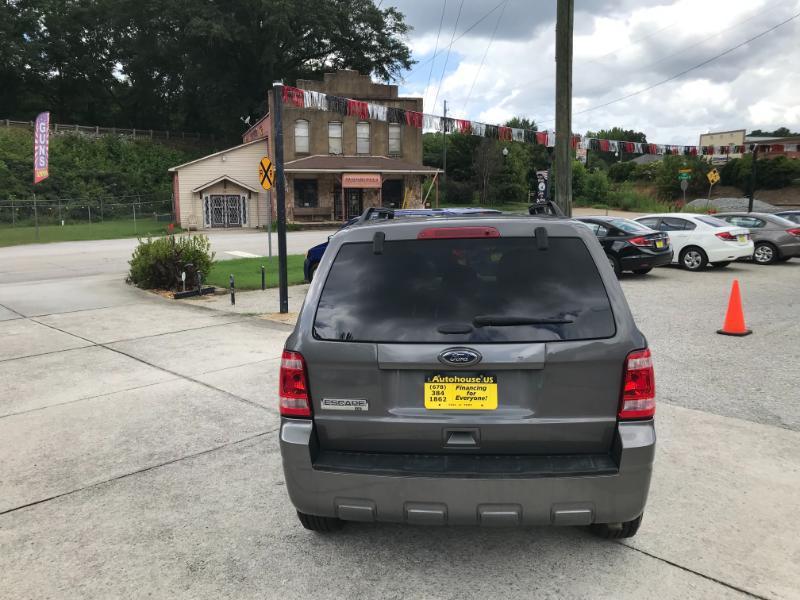 Ford Escape XLT FWD 2012