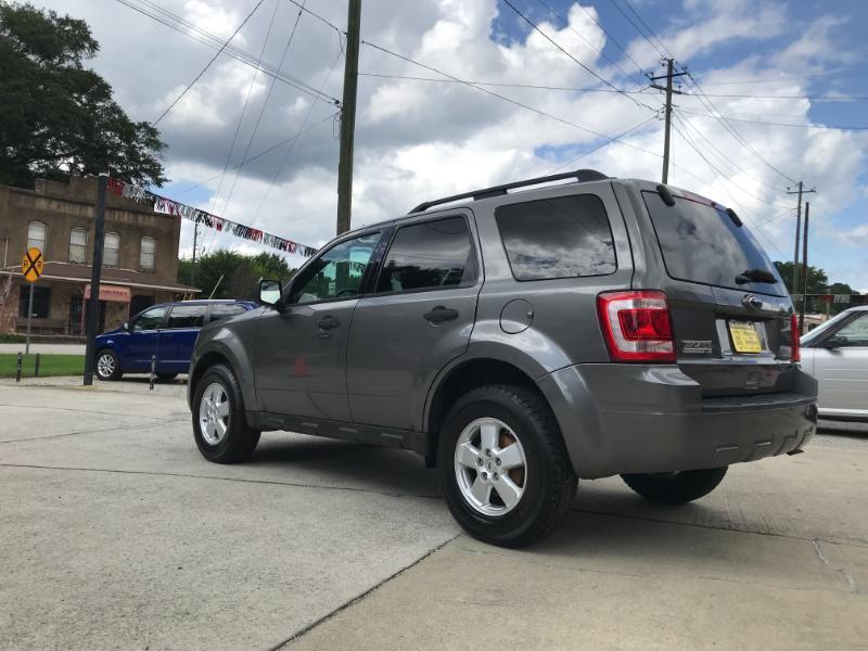 Ford Escape XLT FWD 2012