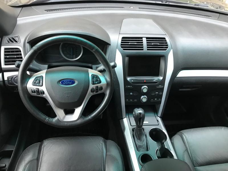 Ford Explorer XLT 2015
