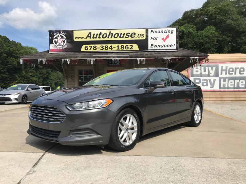 Ford Fusion SE 2016