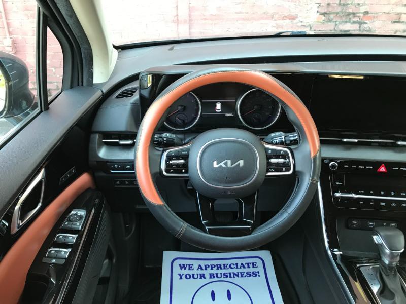 Kia Carnival SX FWD 2022