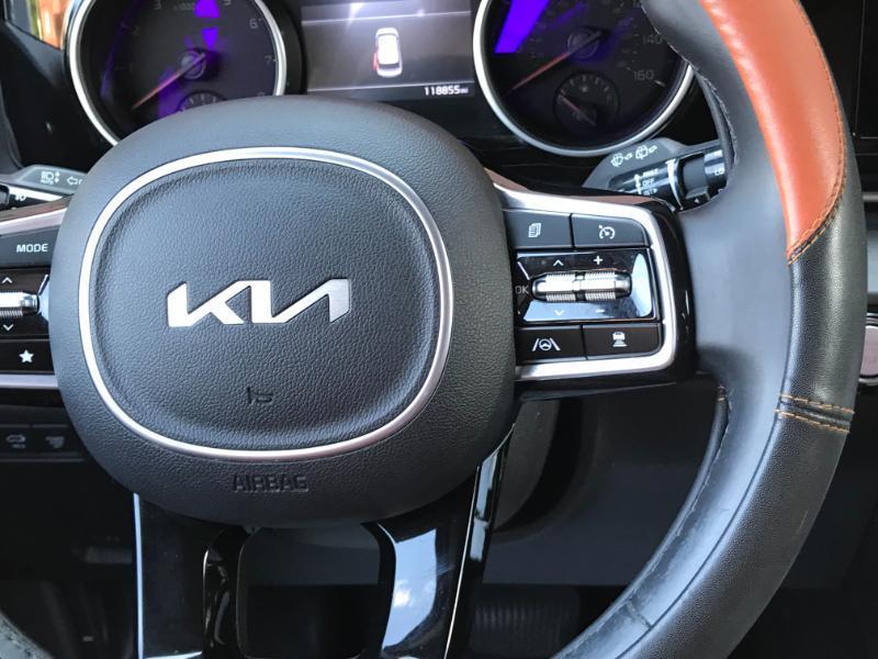Kia Carnival SX FWD 2022