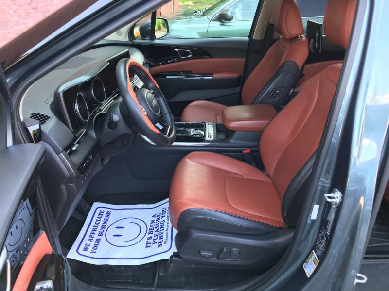 Kia Carnival SX FWD 2022